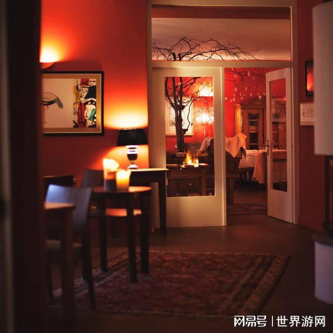 厅新体验：味觉与睡眠的艺术共生开元ky棋牌斯洛文尼亚米其林餐(图5)